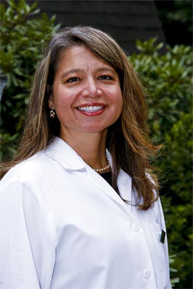 Dr. Alicia Rodriguez